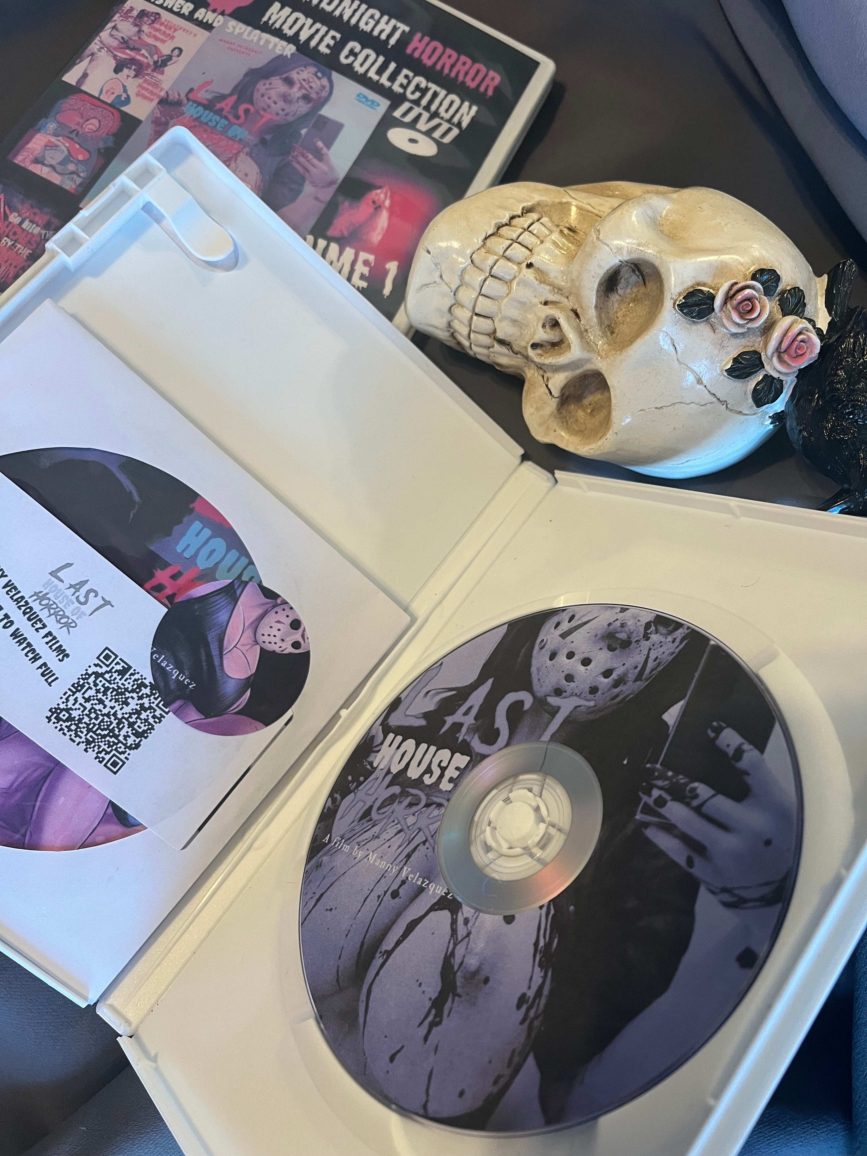 Midnight Horror Movie Collection - 8 Film Pack | Volume 1&2